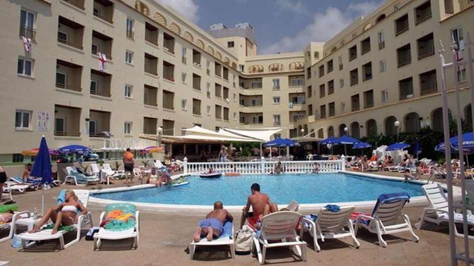 Aparthotel Orquidea Pool