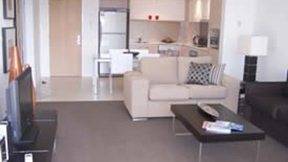 Chancellor Executive Apts-Varsity Lakes Suite