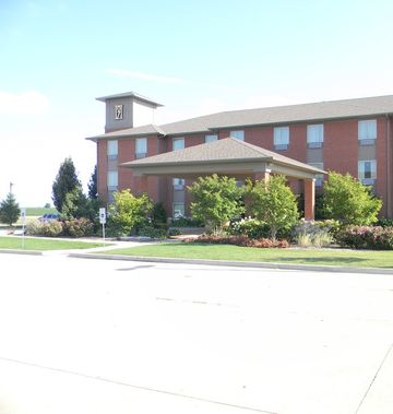 Parke Regency Hotel & Conference Center