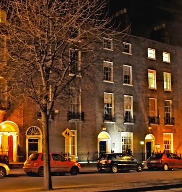 Baggot Court Townhouse
