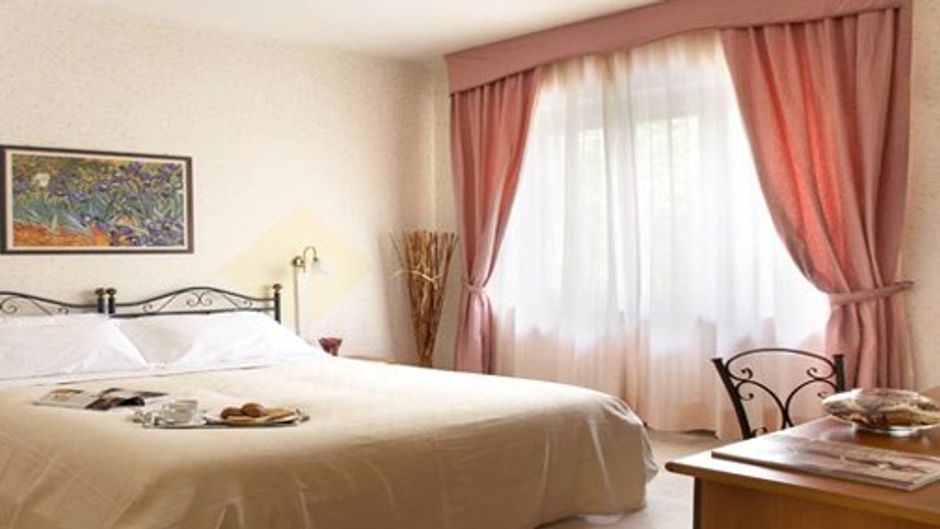 Park Hotel Room