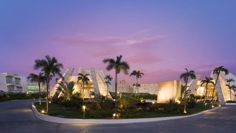 Grand Sirenis Riviera Maya Resort & Spa Exterior