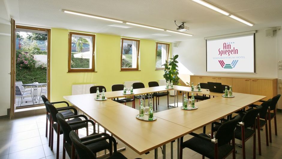 Am Spiegeln dialog.hotel.wien Meeting