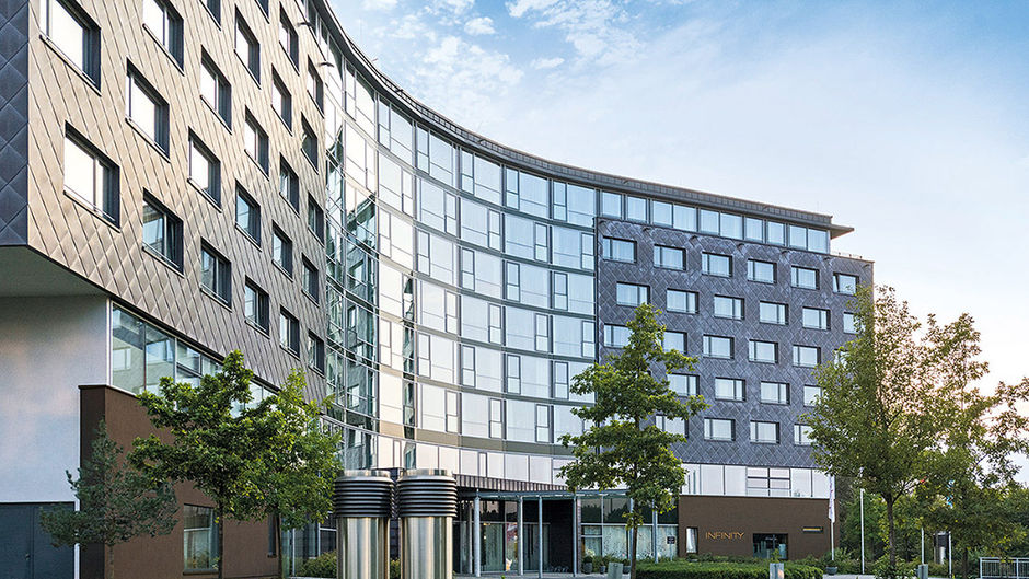 INFINITY Hotel&Conference Resort Munich Exterior