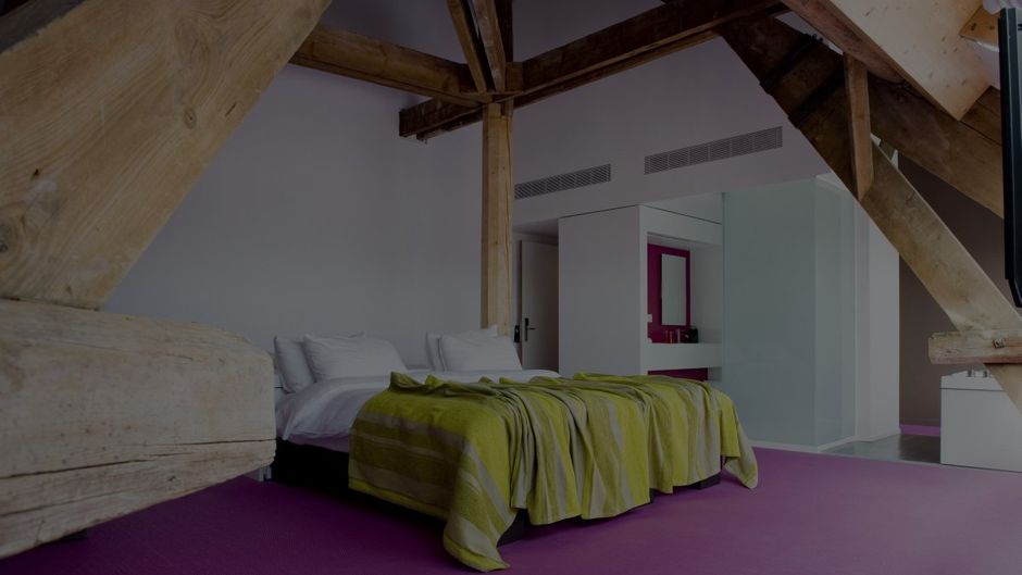 Eburon Hotel - Different Hotels Suite