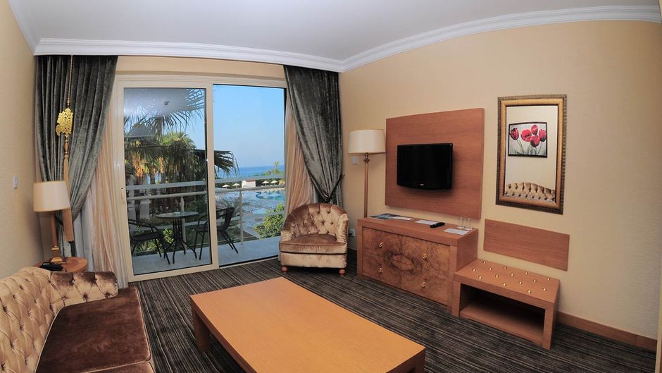 Oscar Resort Hotel Suite