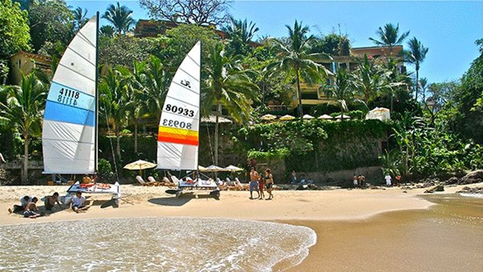 Puerto Vallarta Beach Club Exterior