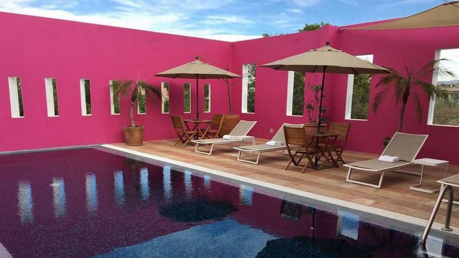 Casareyna Hotel Pool