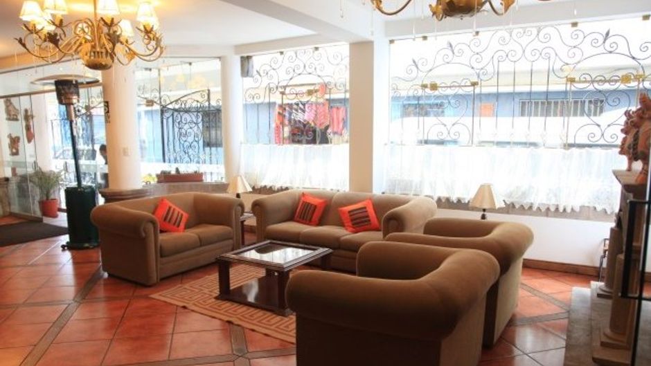 La Hacienda Puno Lobby