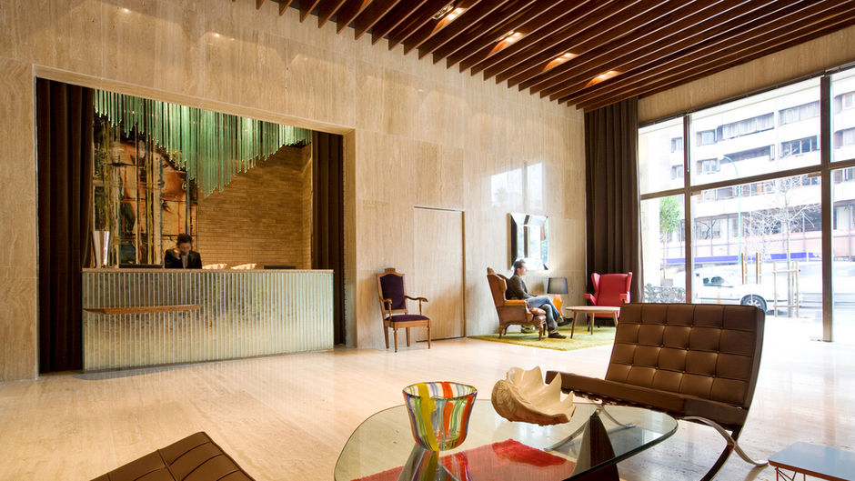 UR Palacio Avenida Lobby