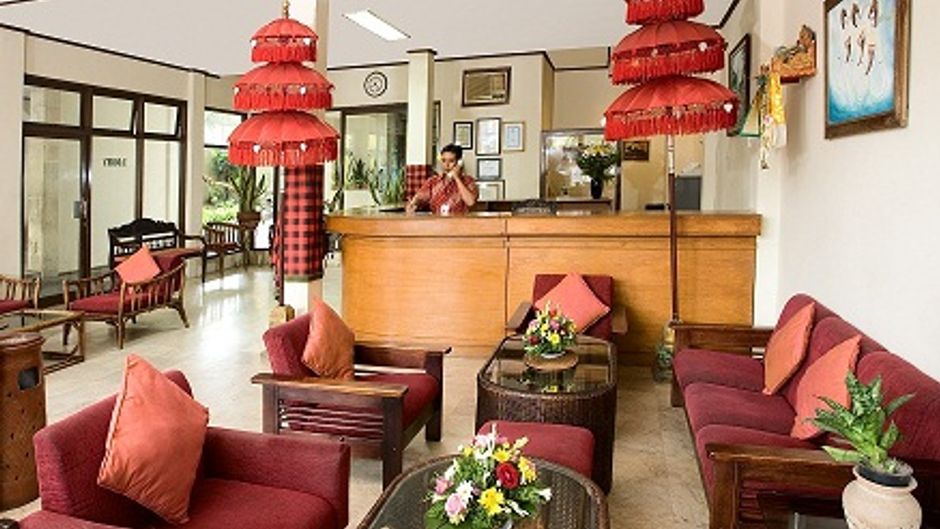 Hotel Ratna Lobby