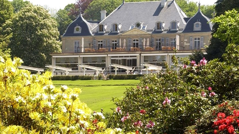 Hotel Restaurant du Parc des Eaux-Vives Exterior