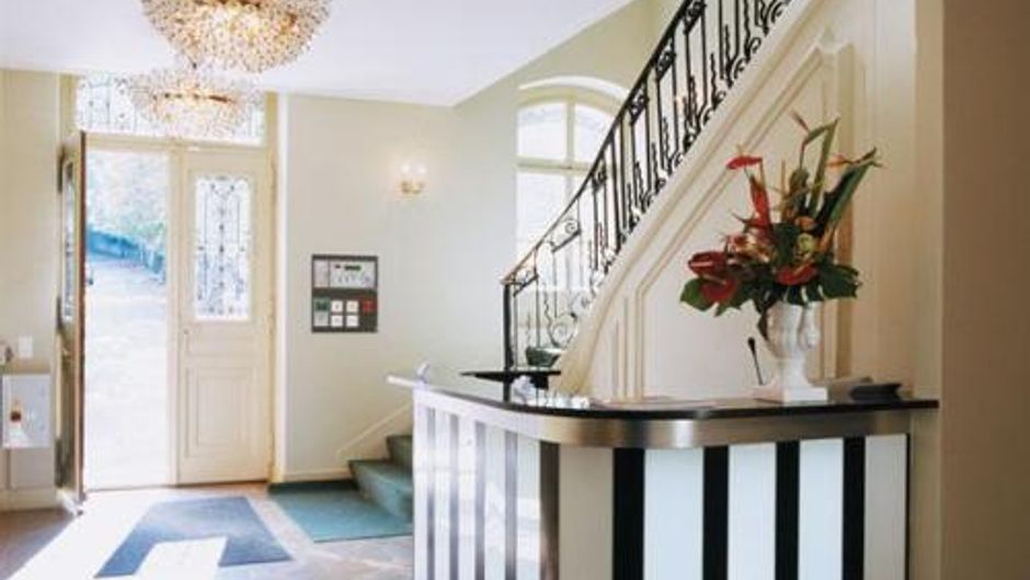 Hotel Restaurant du Parc des Eaux-Vives Lobby