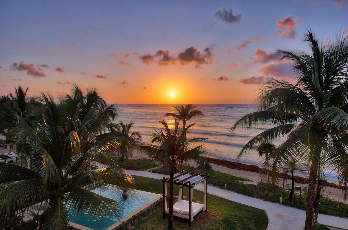 Akumal Bay Beach \u0026 Wellness Resort- Akumal, Quintana Roo, Mexico Hotels-  GDS Reservation Codes: Travel Weekly, image size:1200x795