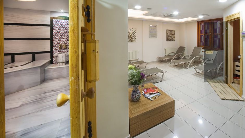 GLK Pemier The Home Suites & Spa Spa