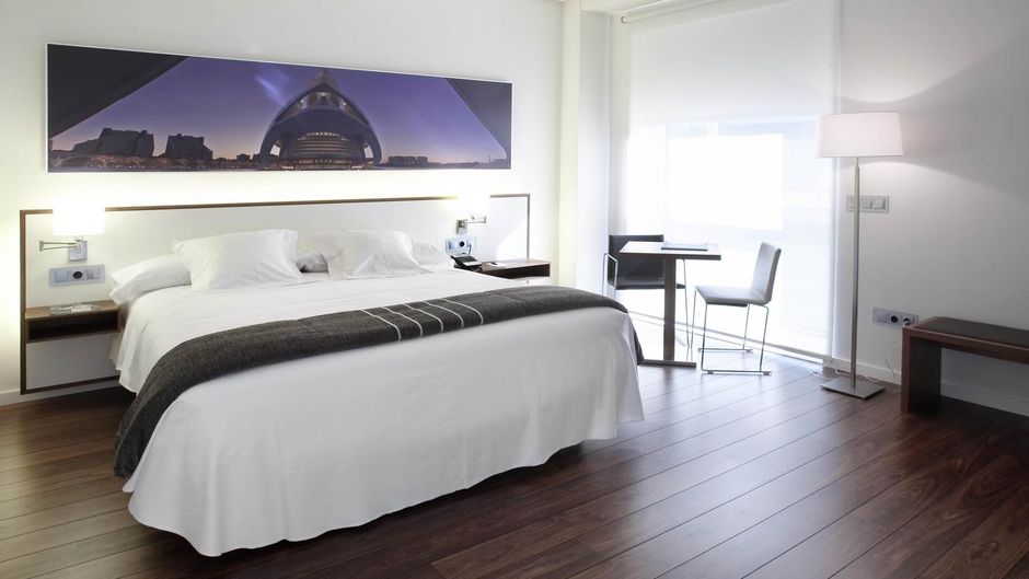 Primus Valencia Hotel Room