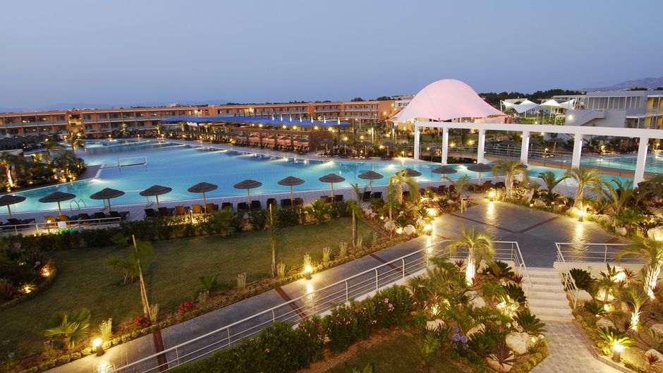Blue Lagoon Resort Exterior