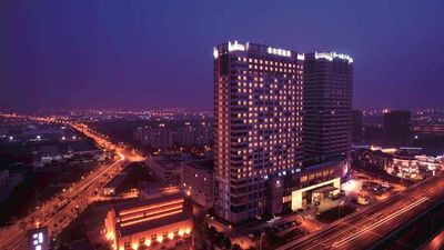 DoubleTree by Hilton Hotel Wuxi