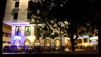 Hotel Grand Pavilion