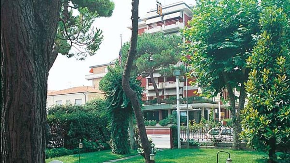 Hotel Bracciotti Exterior
