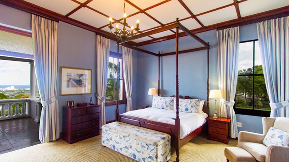 Audacia Manor Room