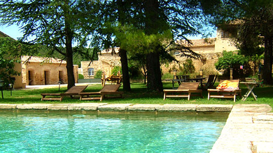 Domaine des Escaunes Pool