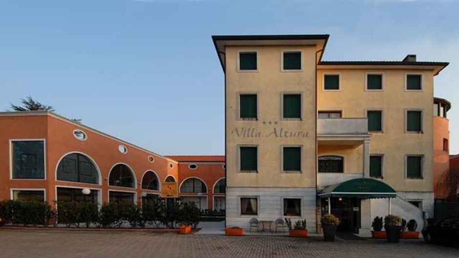 Hotel Villa Altura Exterior