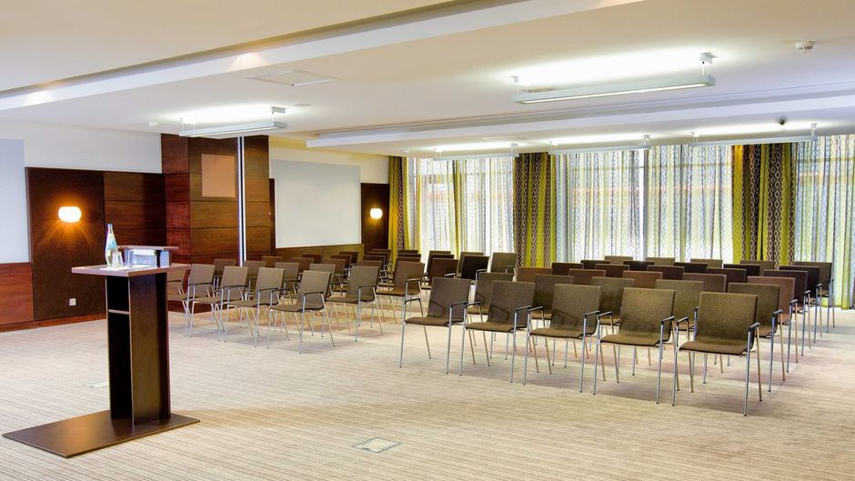 Ambassador Hotel Kaluga Meeting