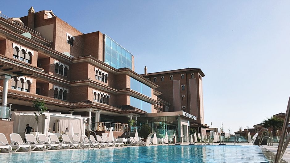 Hotel Granada Palace Exterior