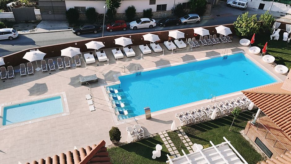 Hotel Granada Palace Pool