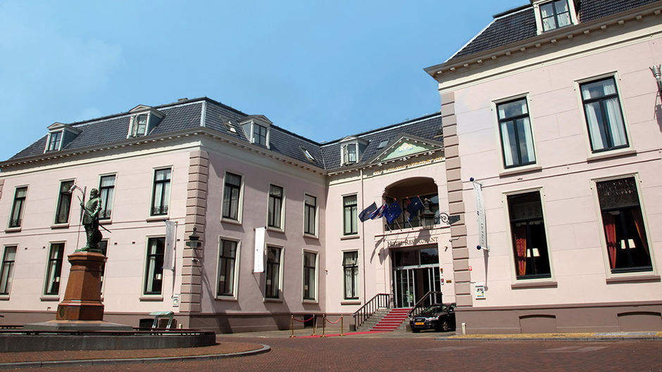 Fletcher Hotel Stadhouderlijk Hof Exterior