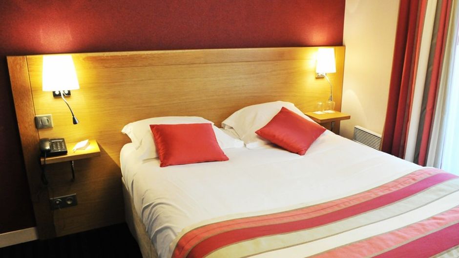 Le Regent Hotel & Spa Room
