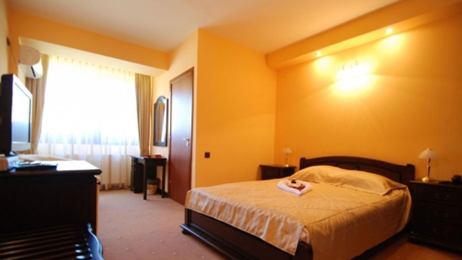 Grand Hotel Perla Ciucasului Room
