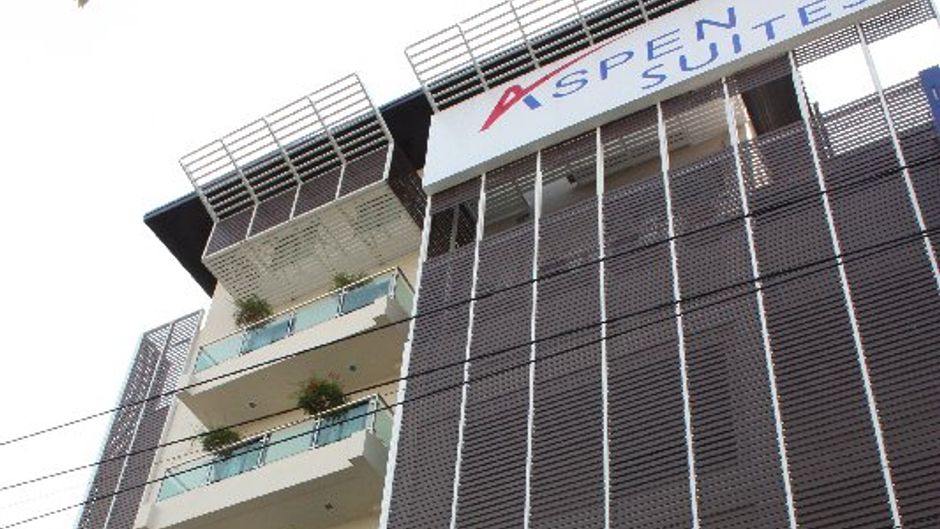 Aspen Suites Exterior