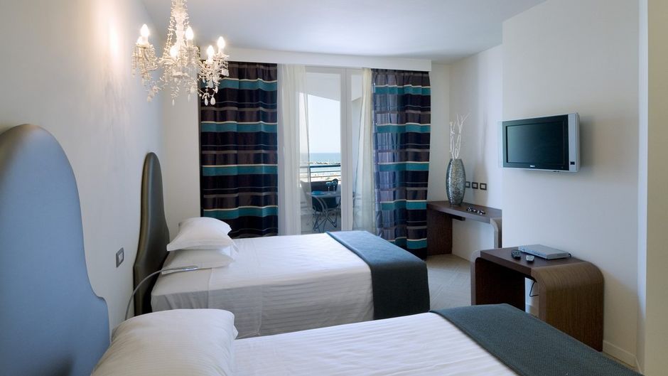 Blu Suite Hotel Room