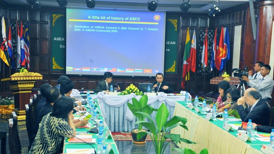 Lucky Angkor Hotel Meeting