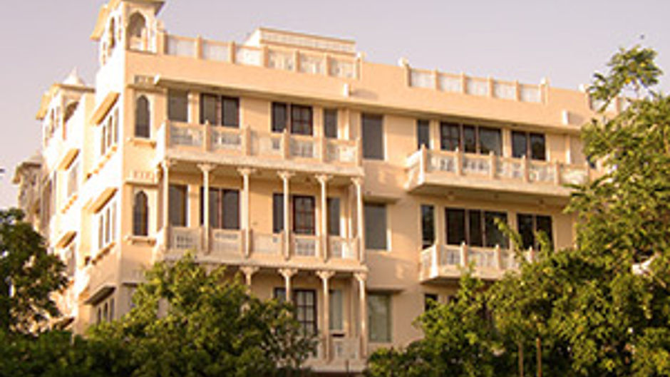 Om Niwas All Suite Hotel Exterior
