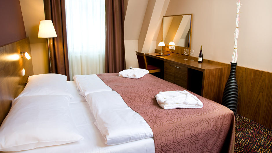 Hotel First Republic Room