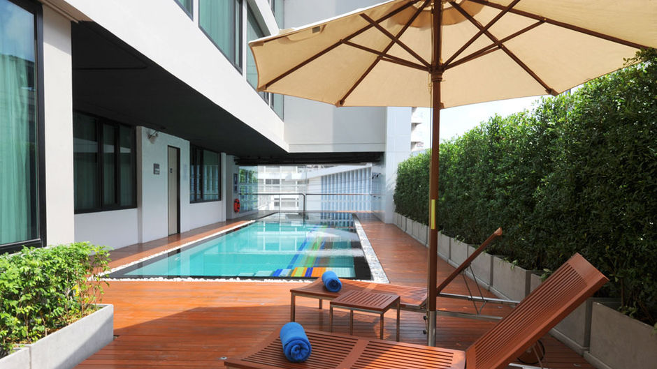 Vic3 Bangkok Pool