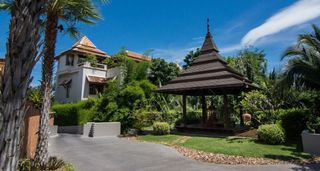 Royal Muang Samui Villas