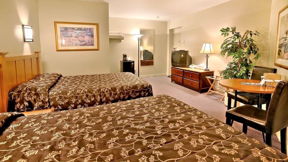Hotel Motel Le Chateauguay Room