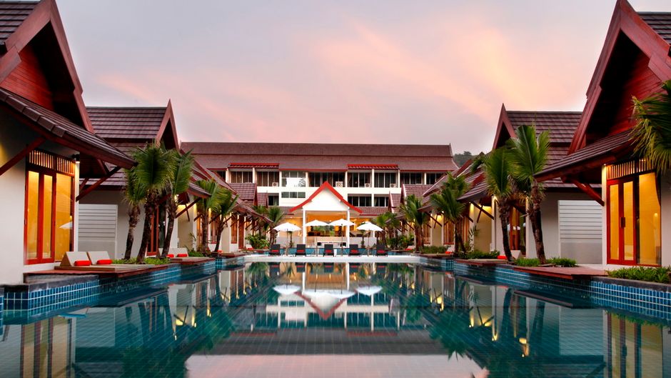 L esprit De Naiyang Resort Pool