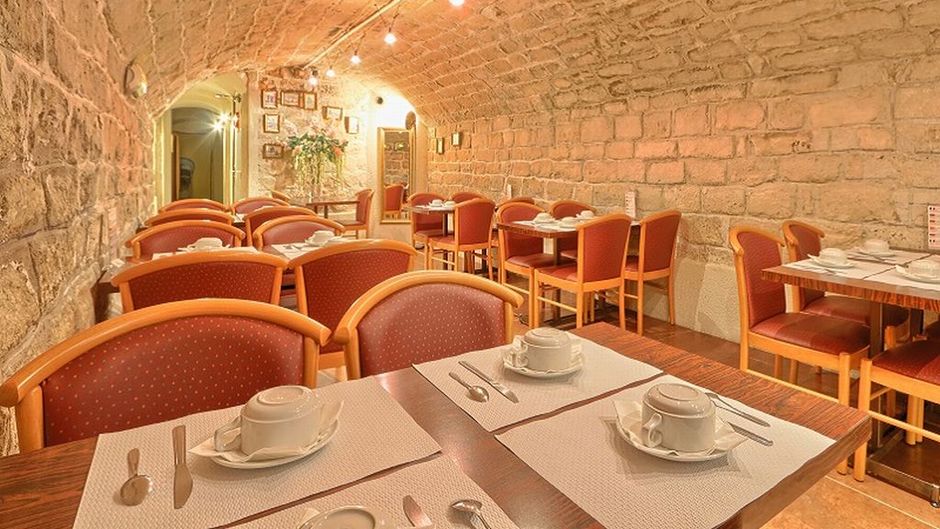 Hotel 121 Paris Restaurant