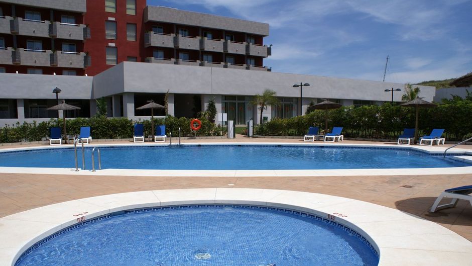 Montera Plaza Hotel Pool