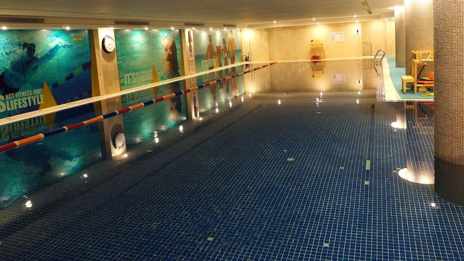 Royal Century Hotel Pool
