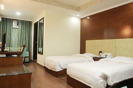 Hotel Chirag Residency
