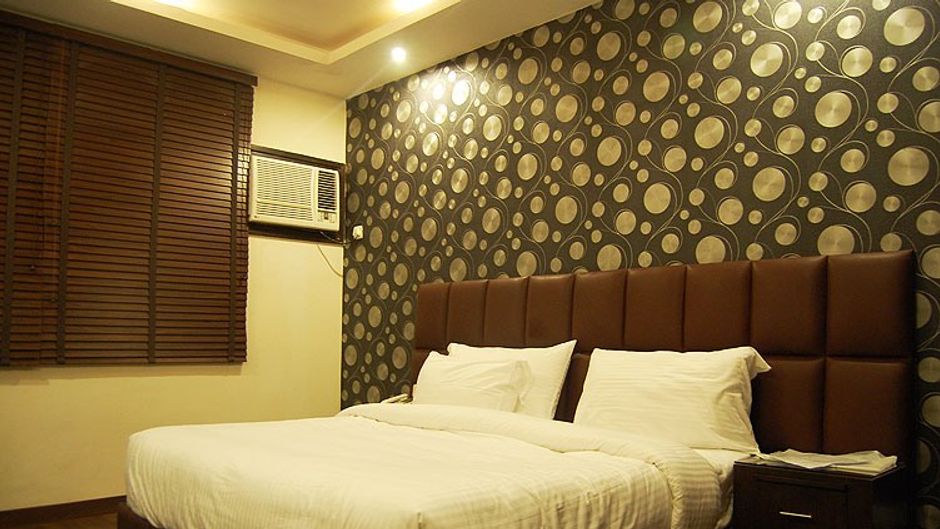 Hotel Deer Parkk Room