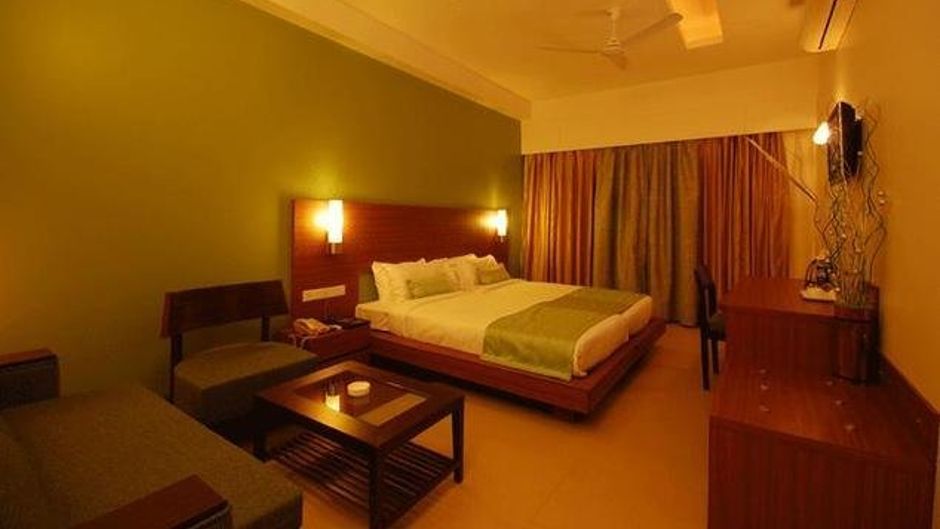 Hotel Sadanand Regency Room
