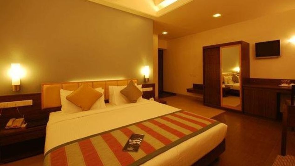 Hotel Sadanand Regency Suite