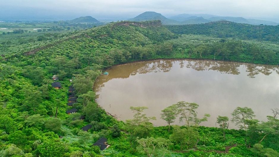 Crater Lake Naivasha Exterior